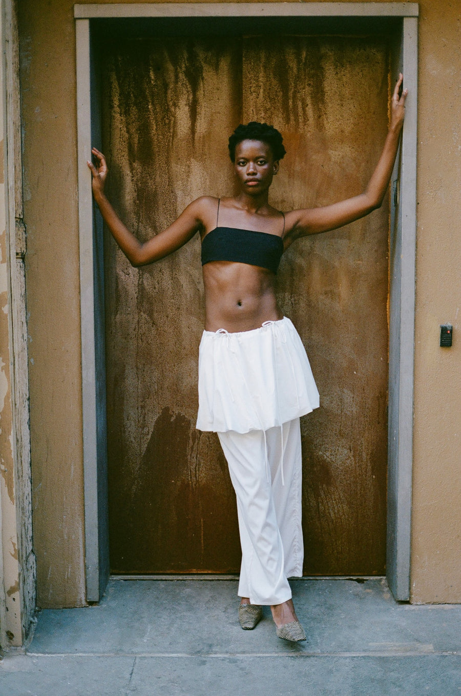 Carregar imagem no visualizador da galeria, Rose Skirt - White