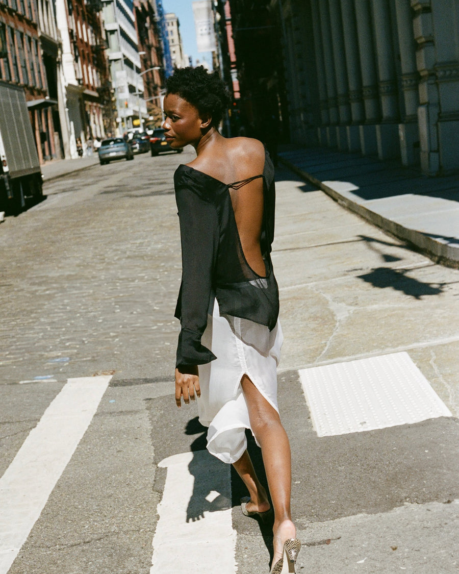 Carregar imagem no visualizador da galeria, Sophy Skirt - White Silk /Transparency