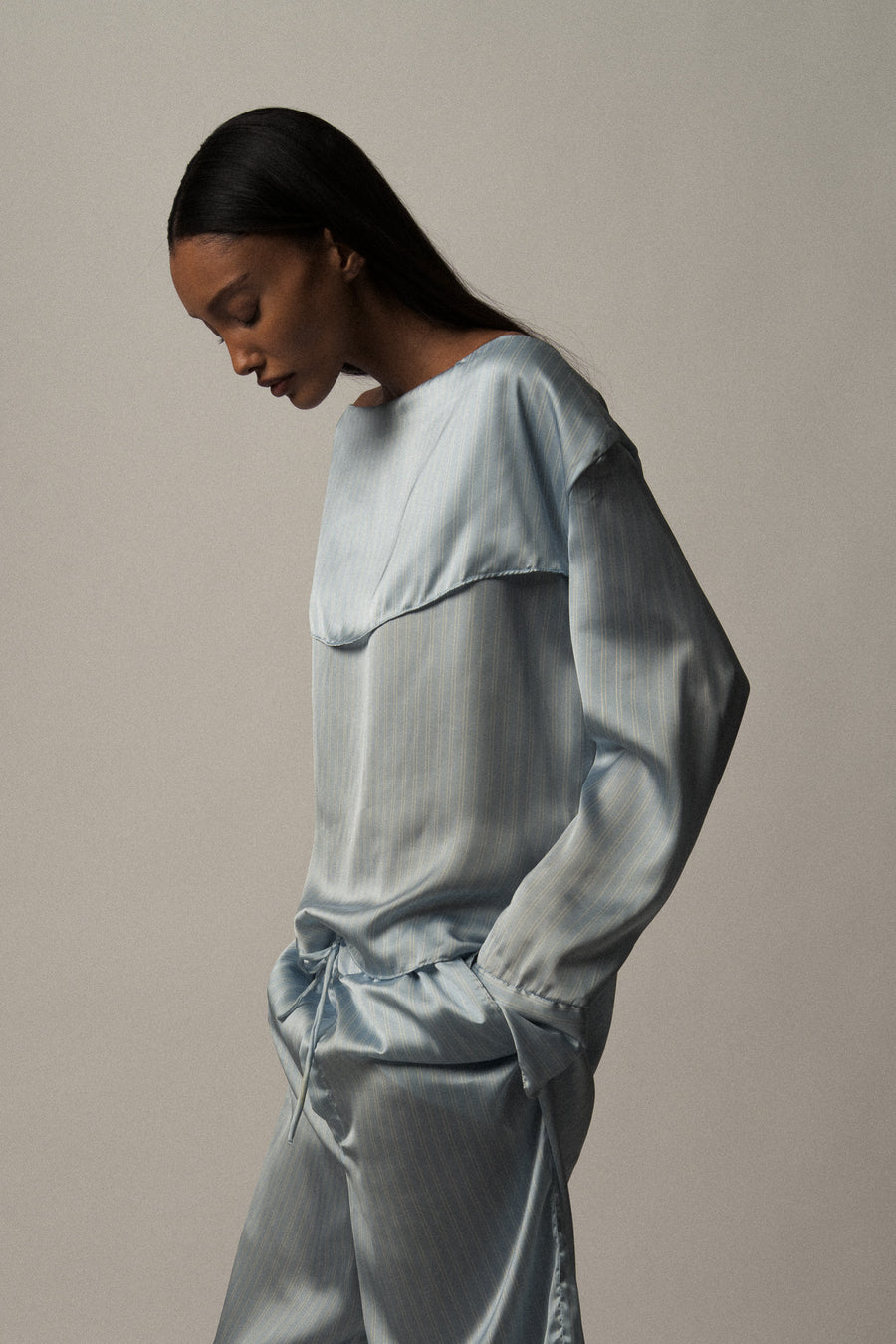 Carregar imagem no visualizador da galeria, Charlotte Top - Recycled Satin