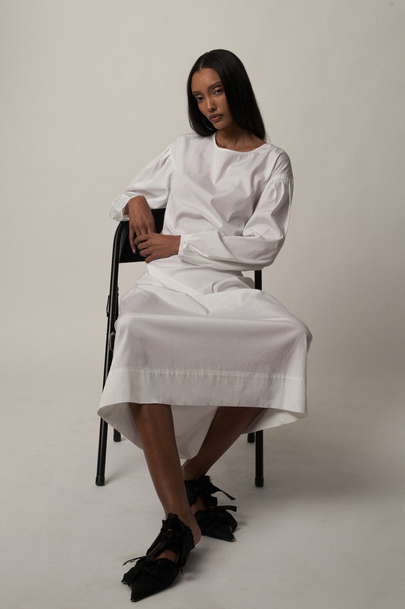 Carregar imagem no visualizador da galeria, Ava Dress - White