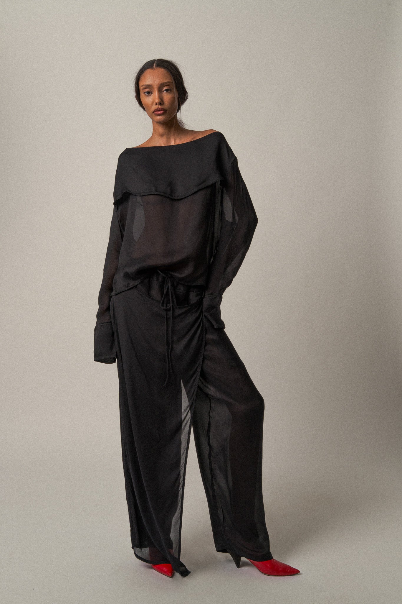 Carregar imagem no visualizador da galeria, Audrey - Skirt Trouser Black Transparency