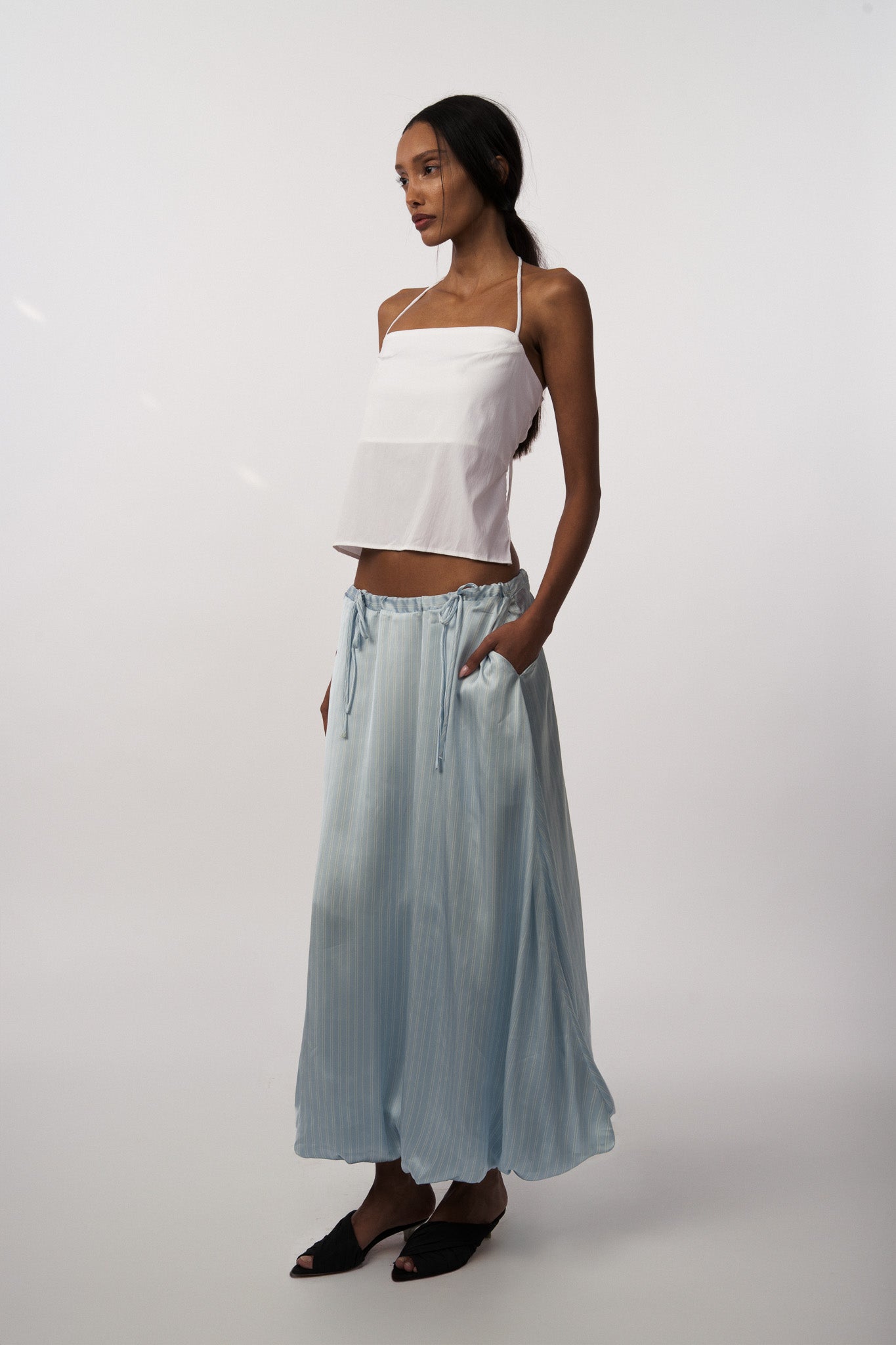 Carregar imagem no visualizador da galeria, Chloe Skirt - Recycled satin