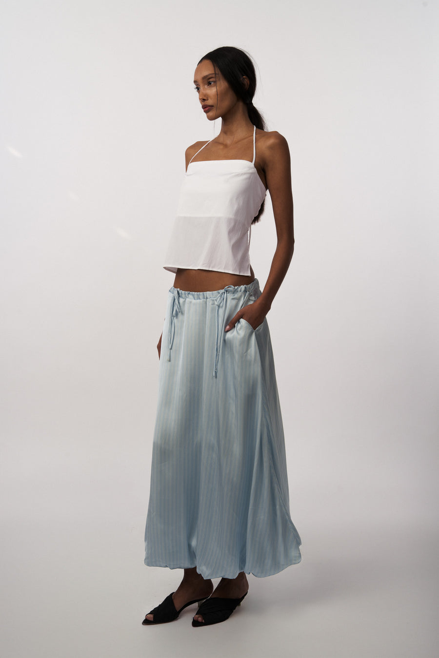 Carregar imagem no visualizador da galeria, Chloe Skirt - Recycled satin