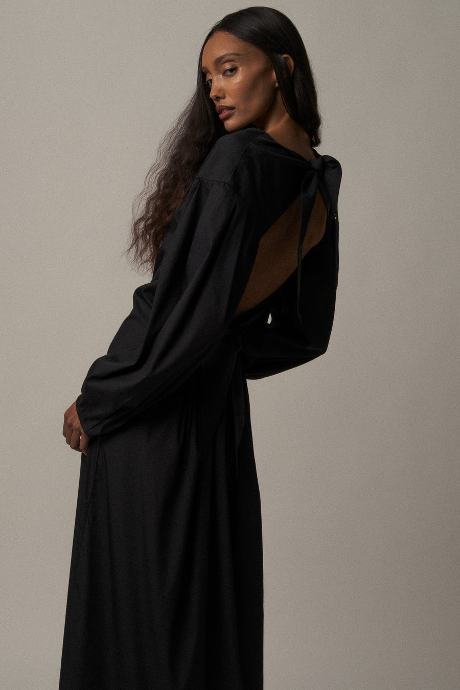 Carregar imagem no visualizador da galeria, Ava Dress - Black