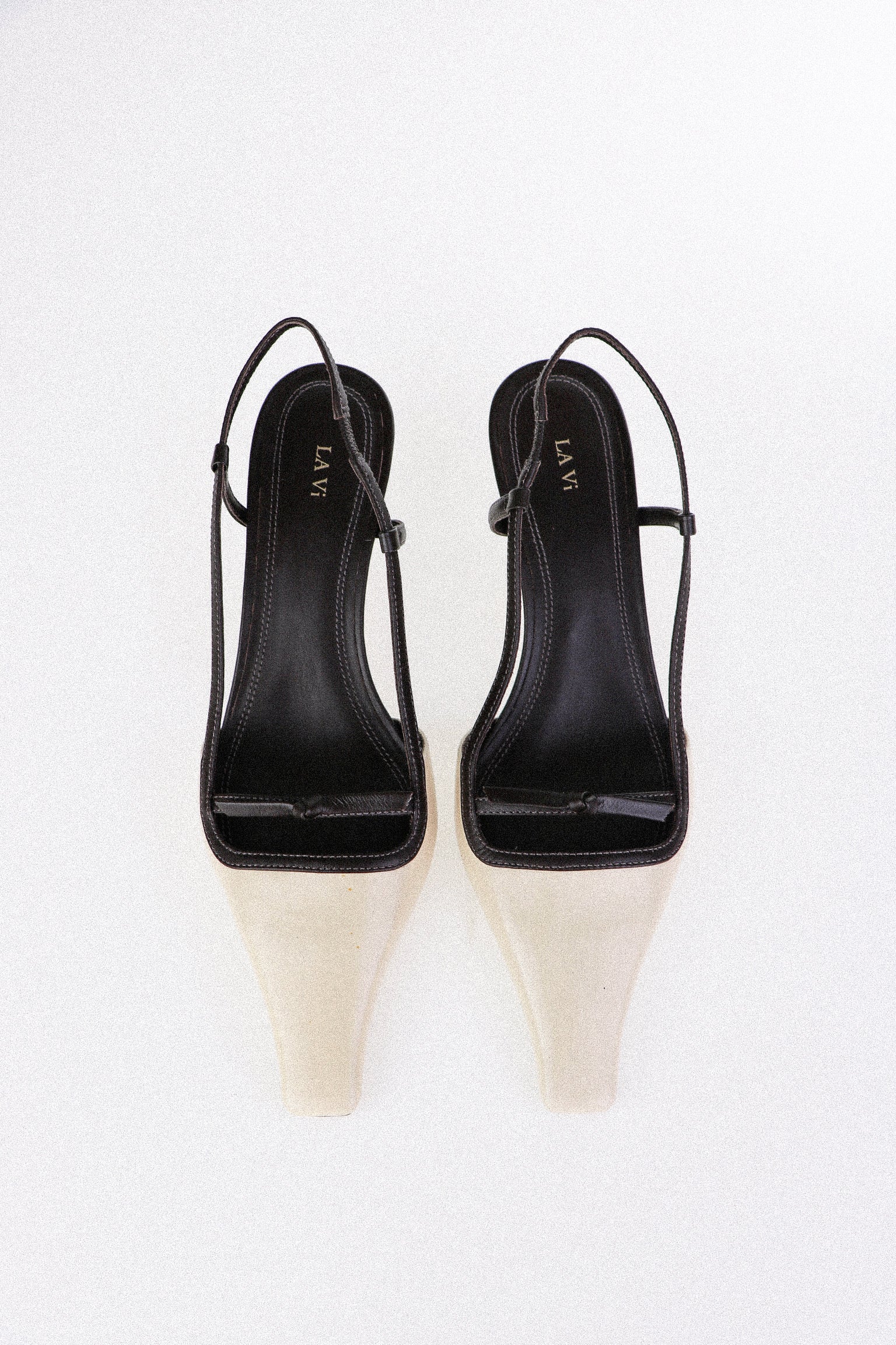 SHOES – LA Vi