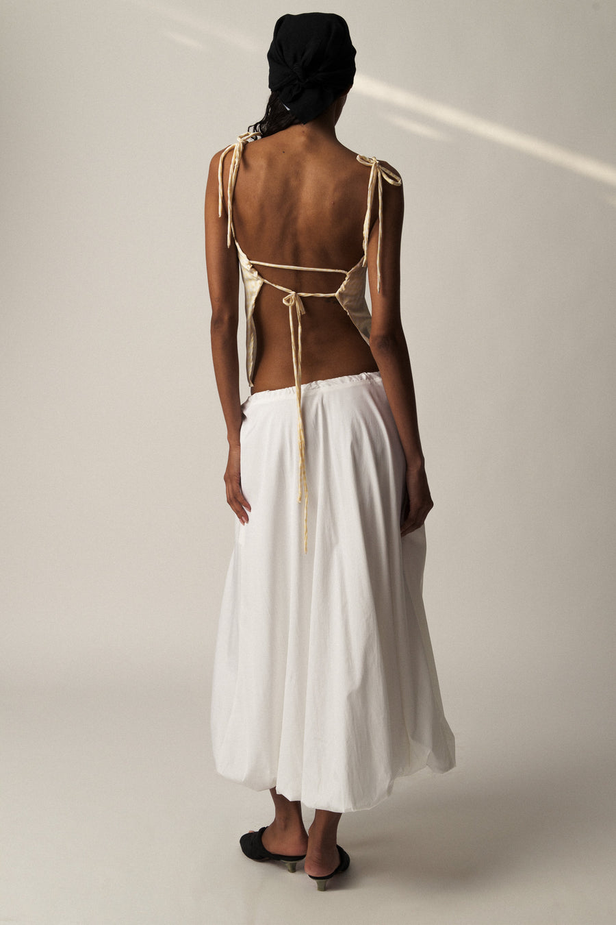 Carregar imagem no visualizador da galeria, LA Ivy Top - Recycled Satin

