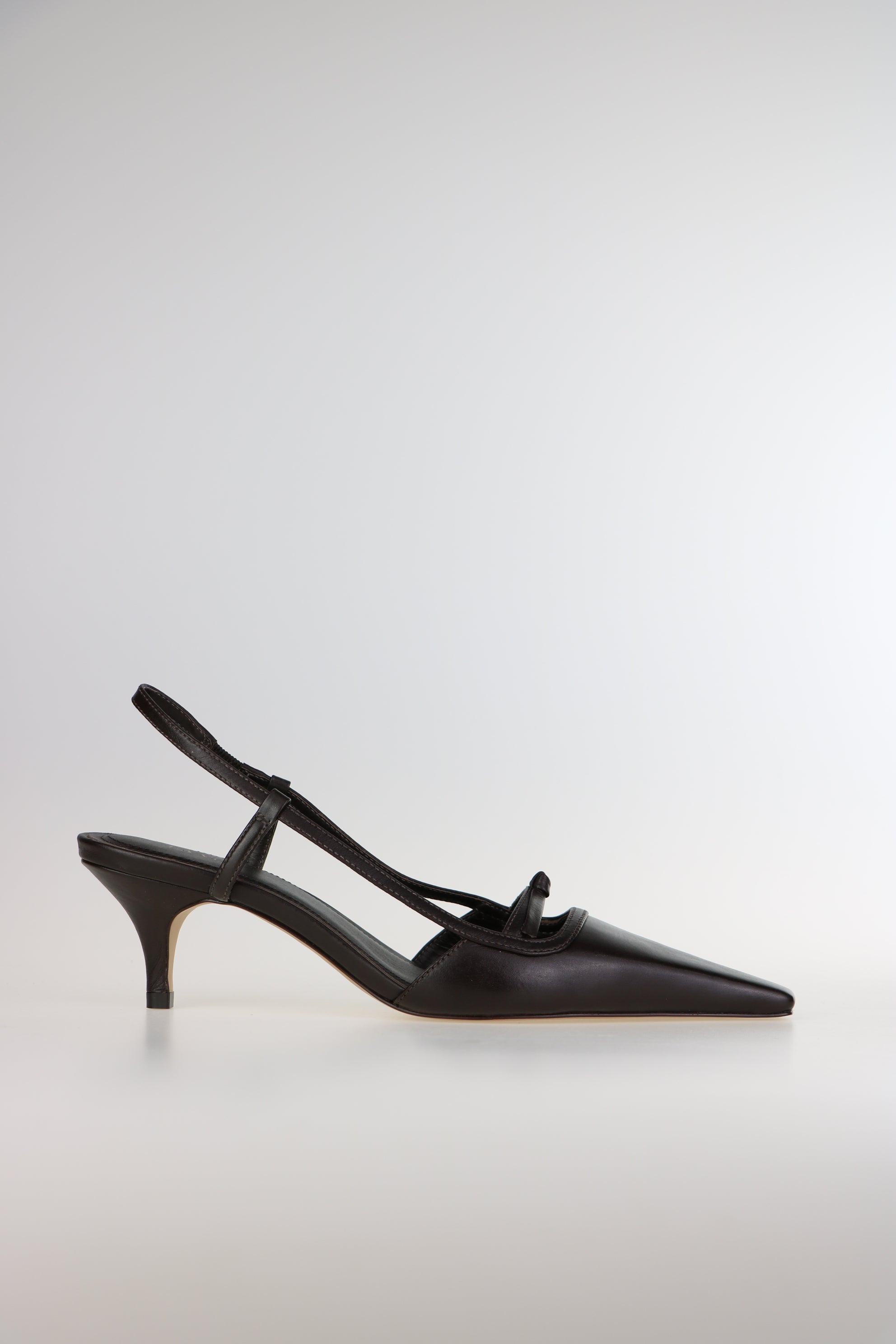 Mary Pump Brown