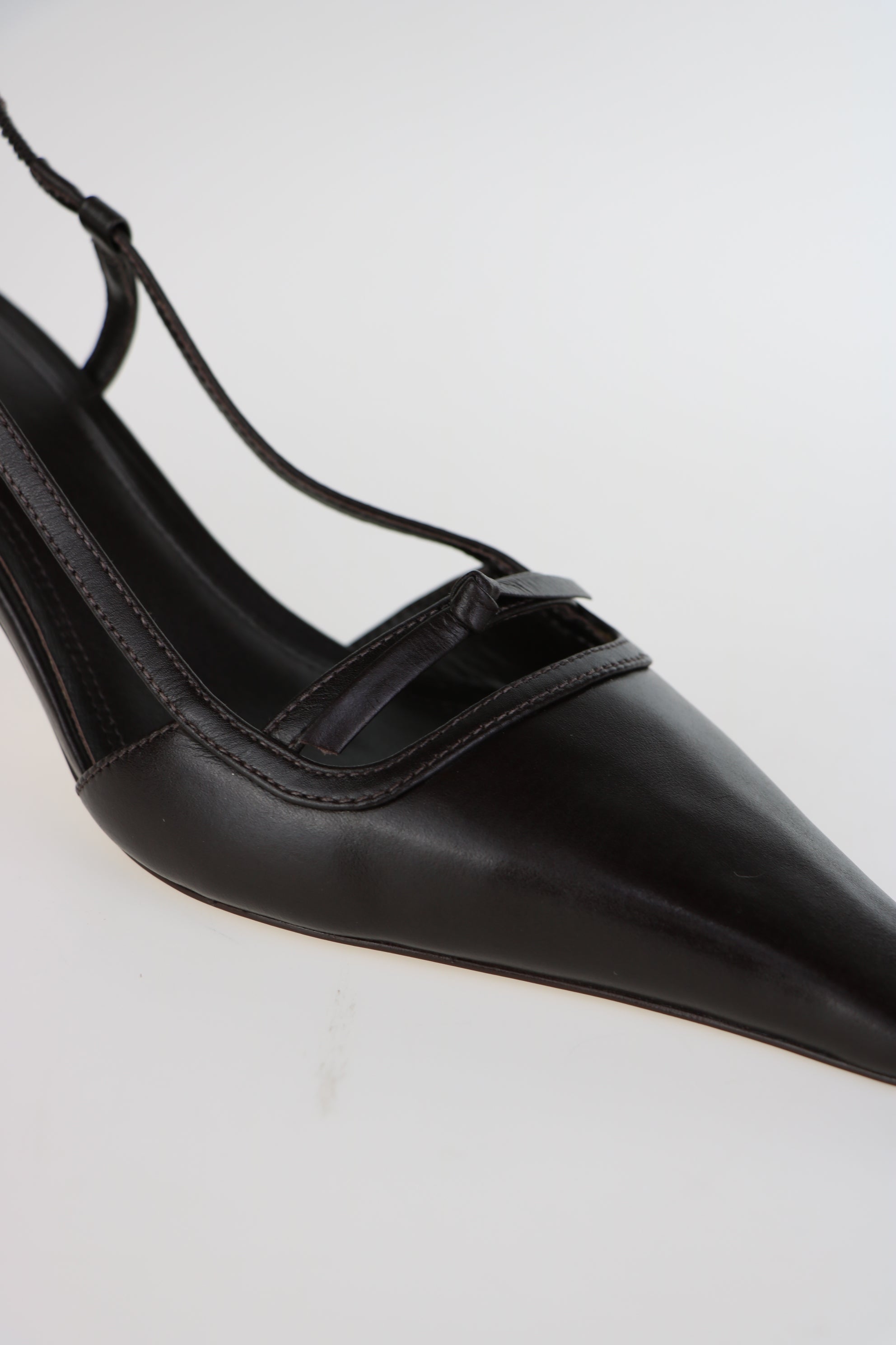 Mary Pump Brown