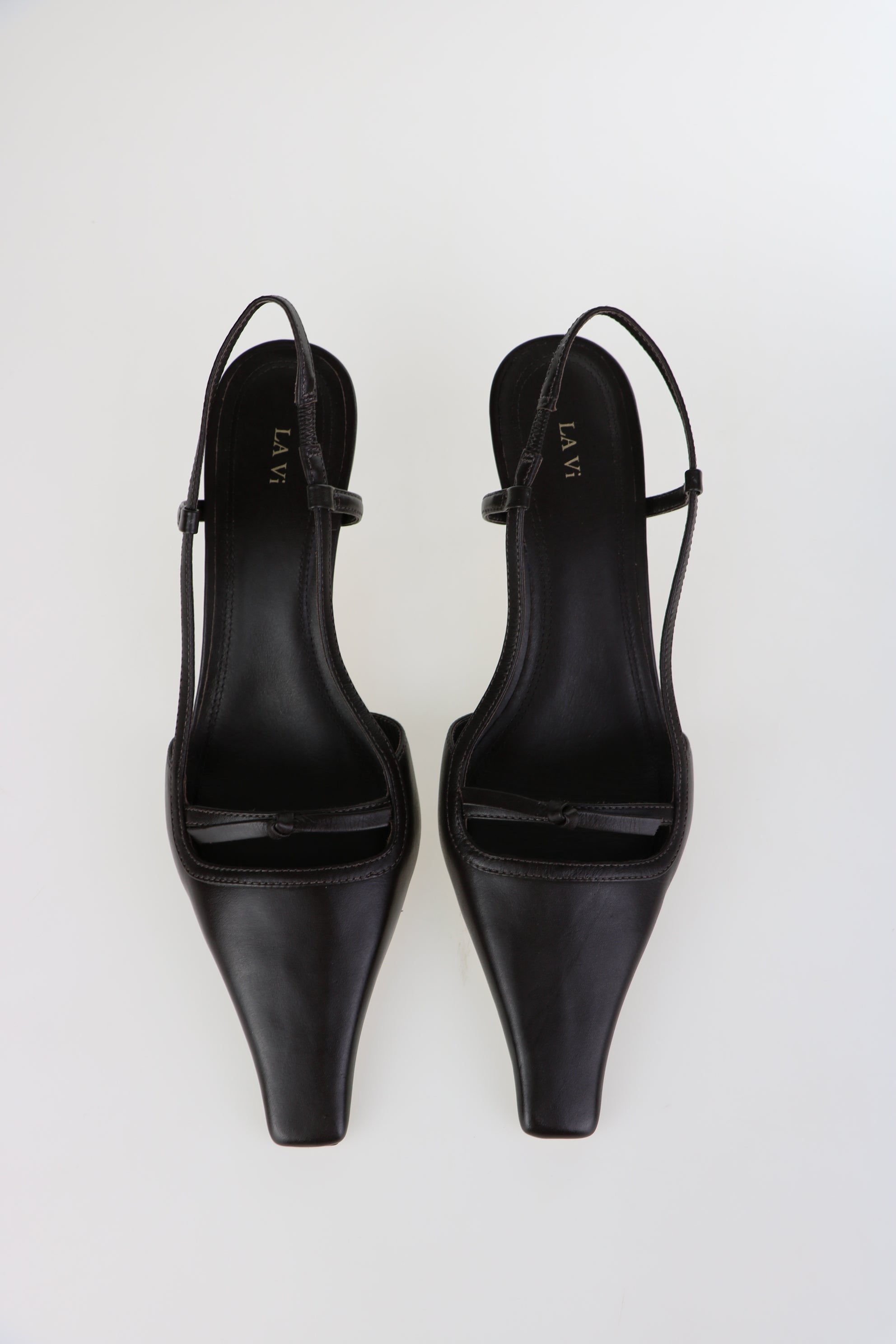 Mary Pump Brown
