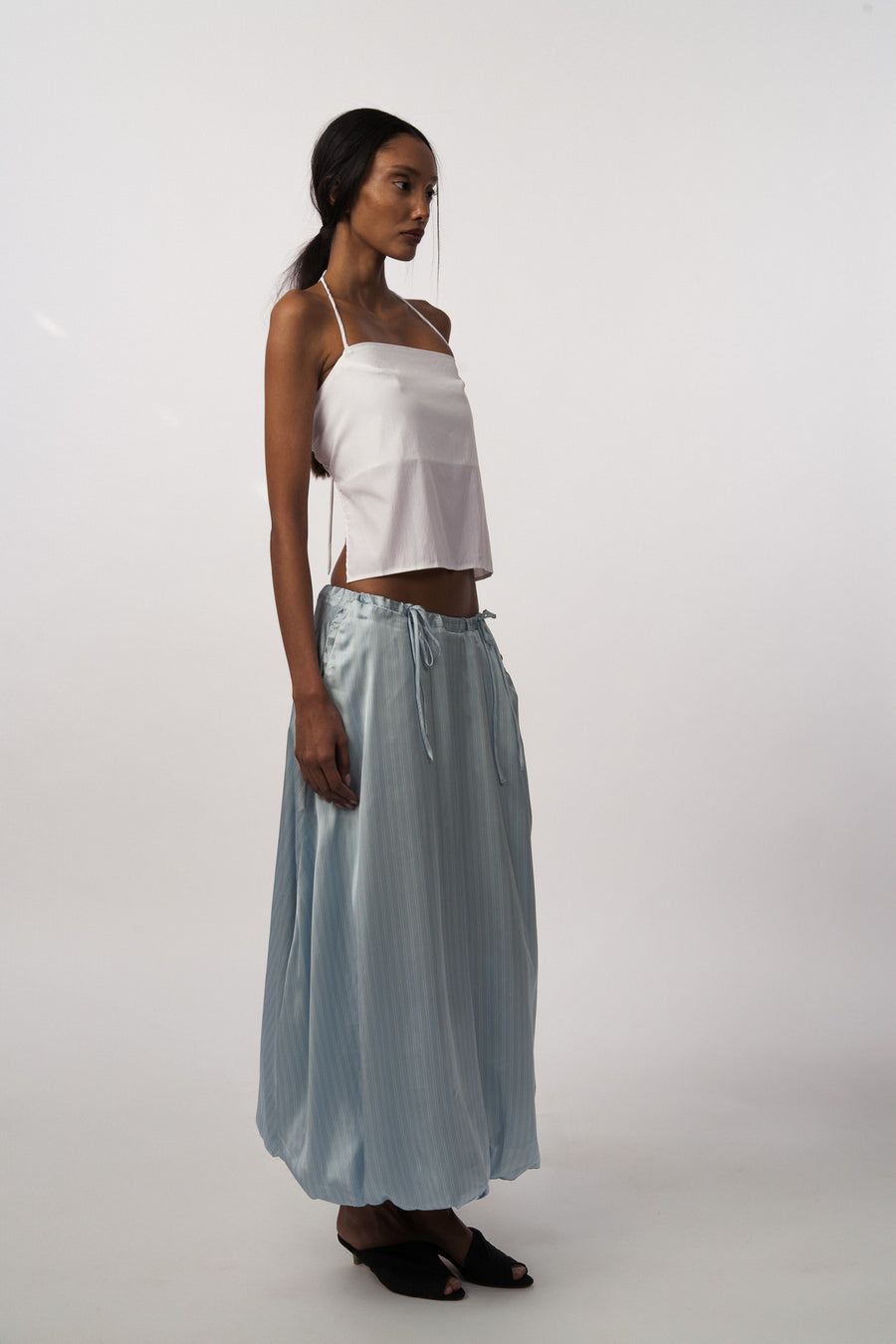 Carregar imagem no visualizador da galeria, LA Chloe Skirt - Recycled satin
