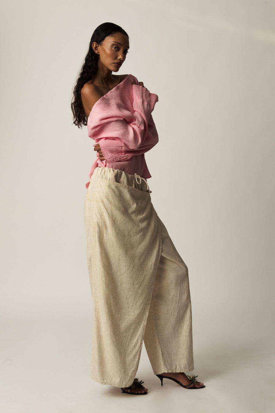 Carregar imagem no visualizador da galeria, LA Audrey - Skirt Trouser Linho Natural - Limited Edition
